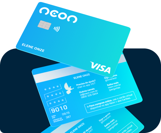 Três cartões de crédito Neon, um em cima do outro, mostrando frente e verso